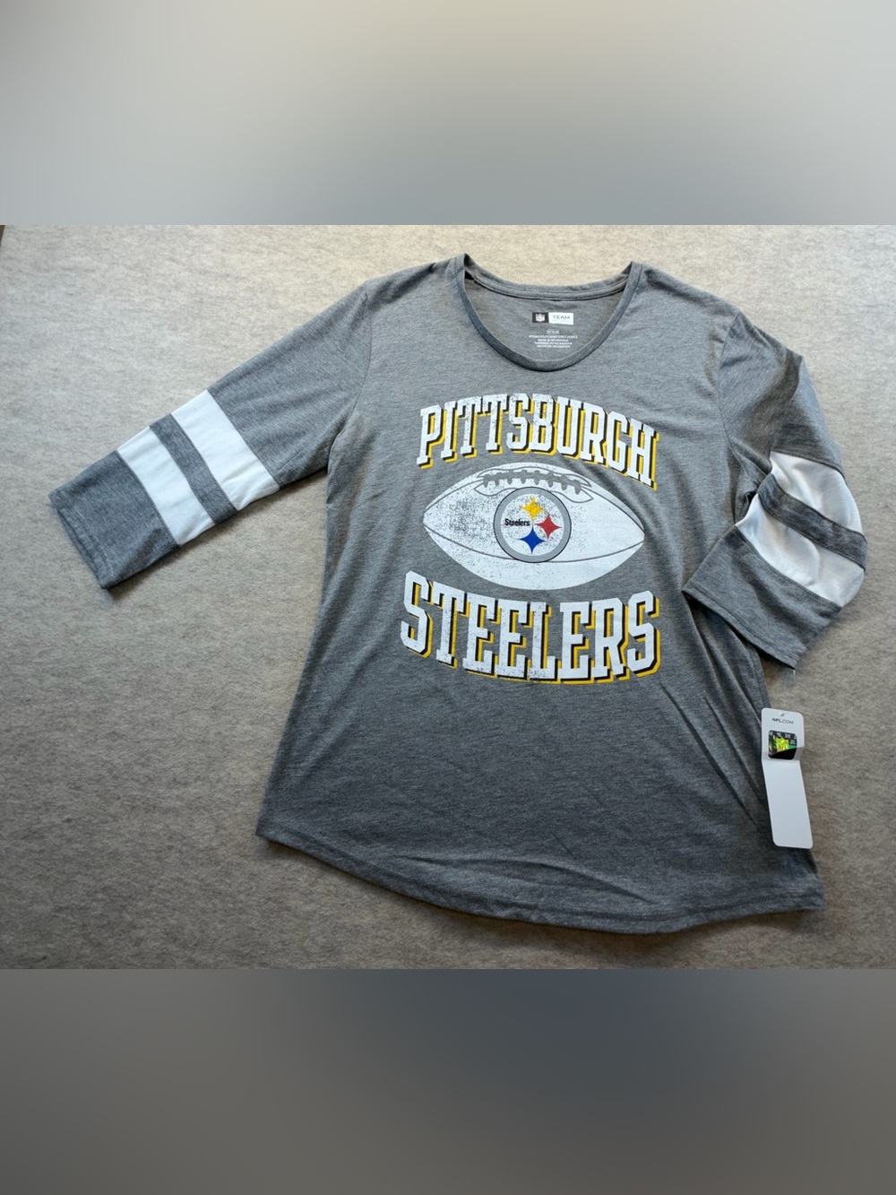Pittsburgh Steelers Women’s 3/4 Sleeve Football Tee Size Medium NWT NFL Team App